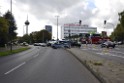 LKW blieb unter Bruecke haengen Koeln Ehrenfeld Innere Kanalstr Hornstr P510